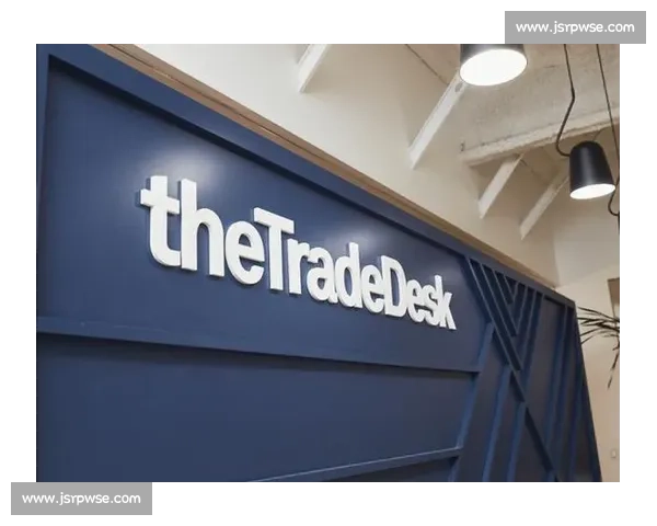 足球行业搜索优化策略与流量增长实战指南解析布局与品牌提升路径